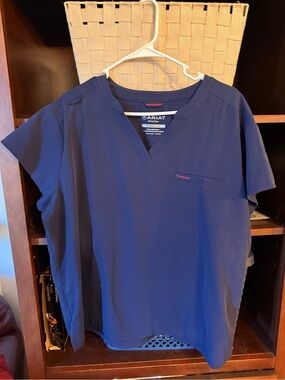 Ariat Eliza Fashion Scrub Top in color NAVY